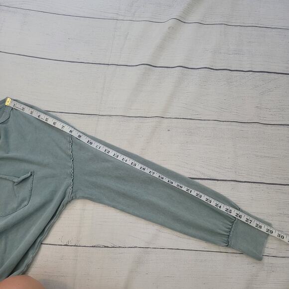 We The Free Size XS Oversized Exposed Stitch Long Sleeve Pocket Tee Sage - Picture 6 of 9